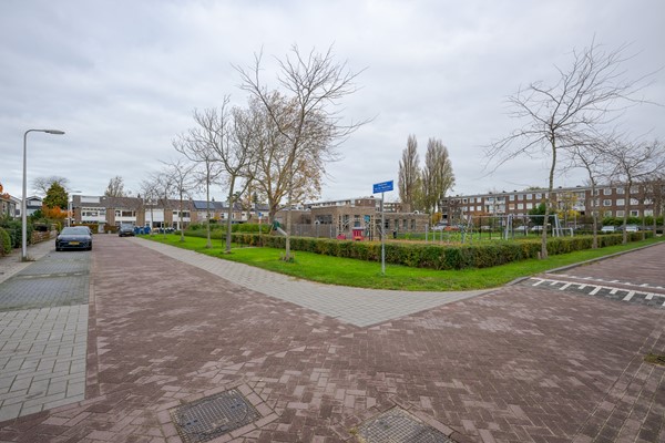 Medium property photo - Professor van der Waalslaan 16, 2251 GH Voorschoten